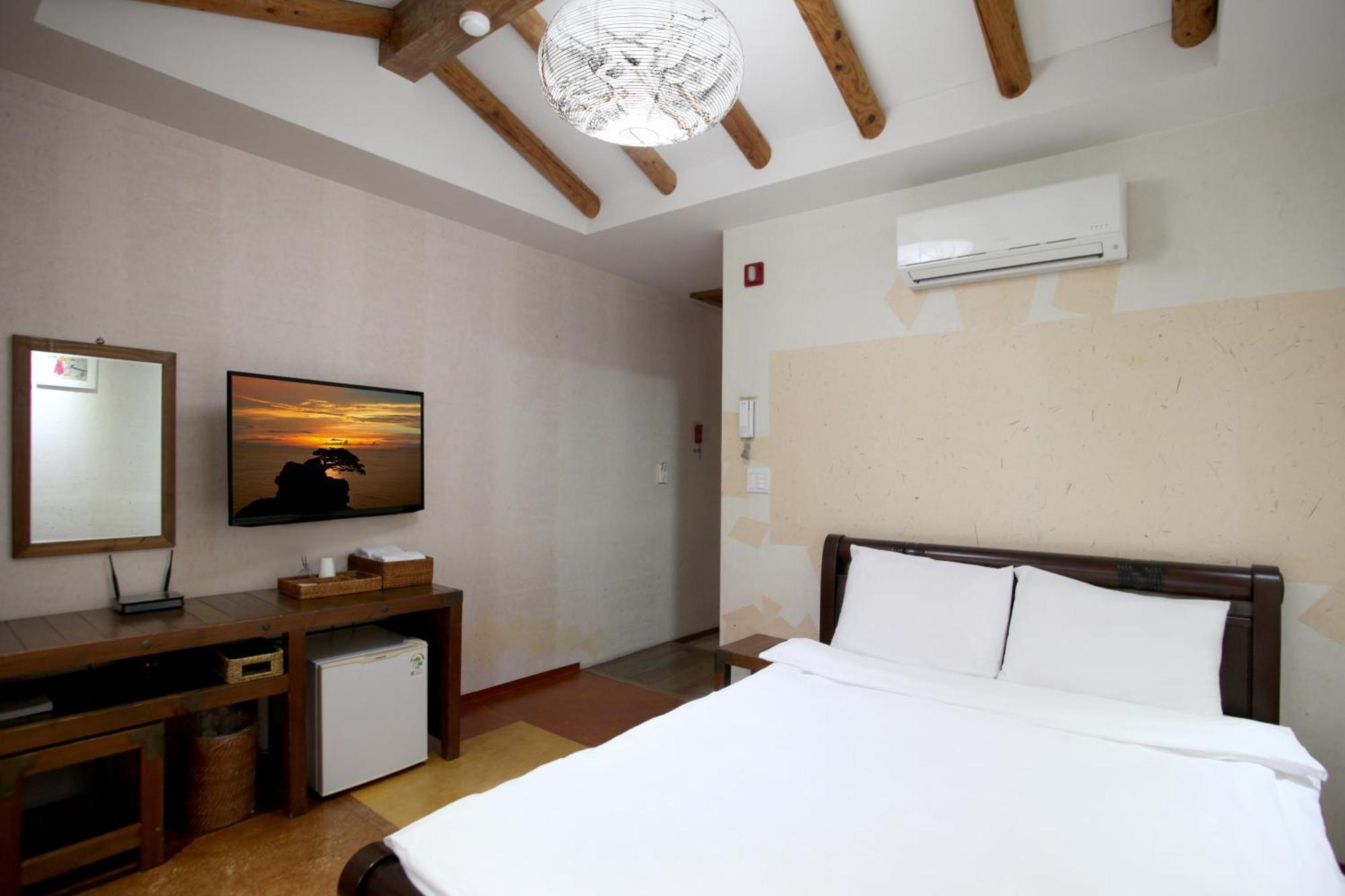 Jeonju Hanok Taejogung Hotel Стая снимка